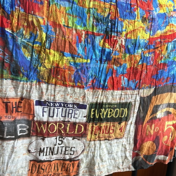 Cool Italian Scarf - Picture 5 of 11